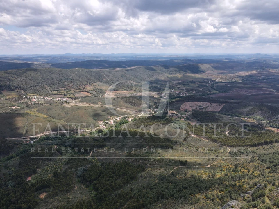 Terreno Misto para Venda em Reguengo e São Julião Foto 5