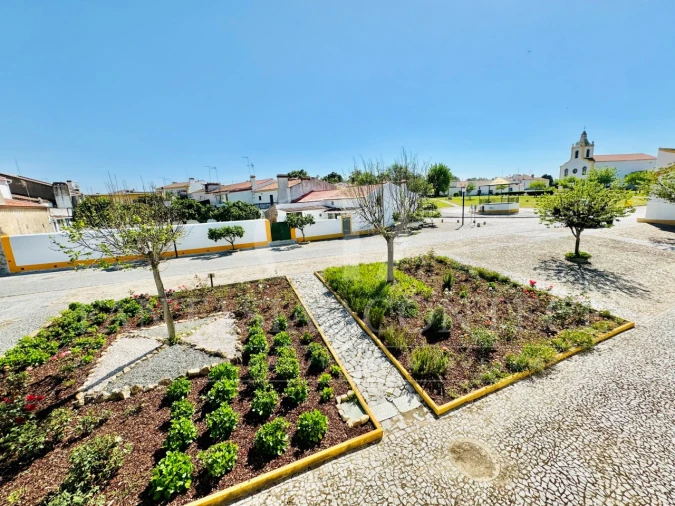 Moradia T8 para Venda em Crato e Mártires, Flor da Rosa e Vale do Peso Foto 32
