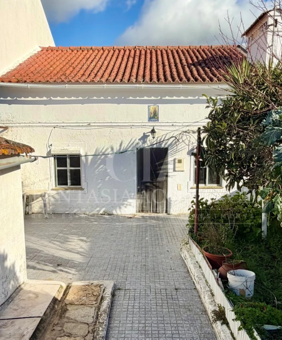 Moradia T2 para Venda em Chancelaria Foto 1