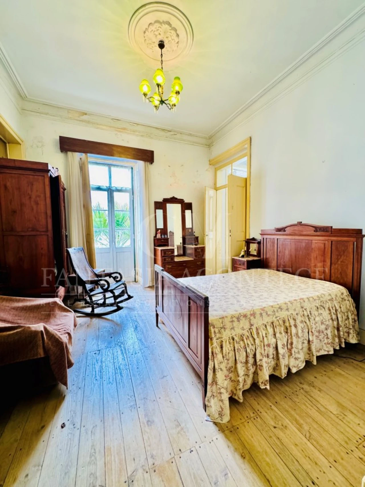 Moradia T8 para Venda em Crato e Mártires, Flor da Rosa e Vale do Peso Foto 12