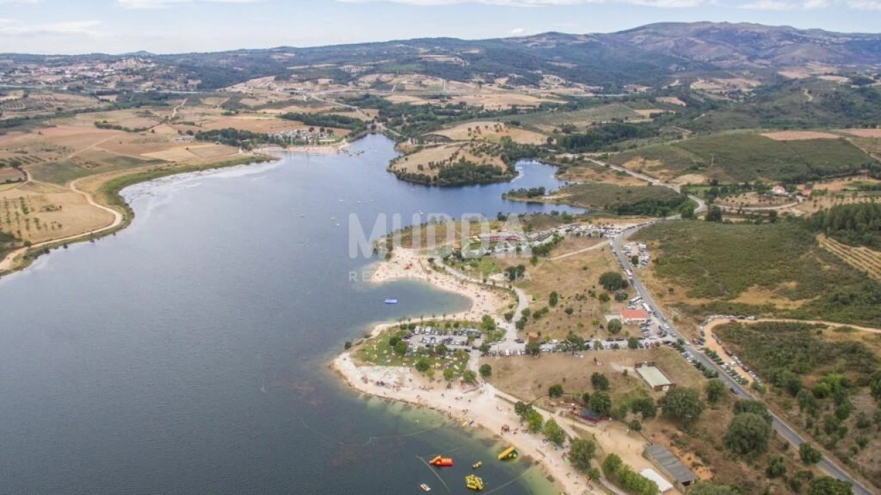 Moradia T6 para Venda em Salsas Foto 19