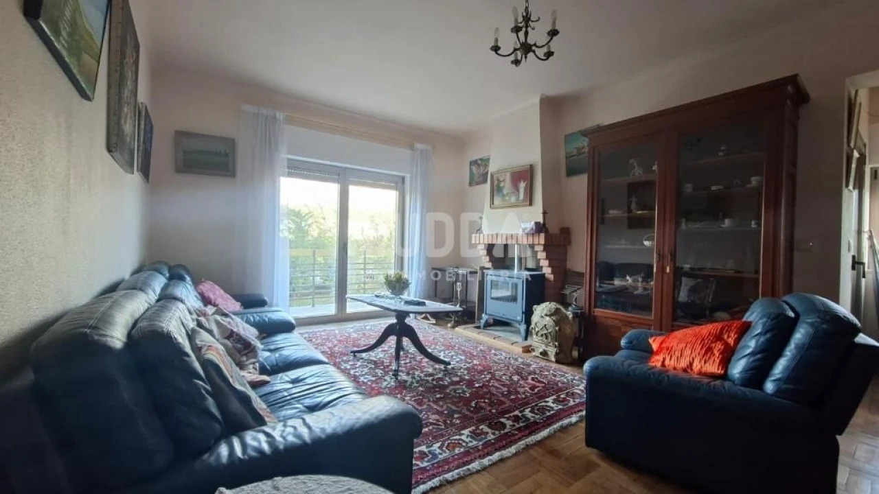 Moradia T6 para Venda em Salsas Foto 10