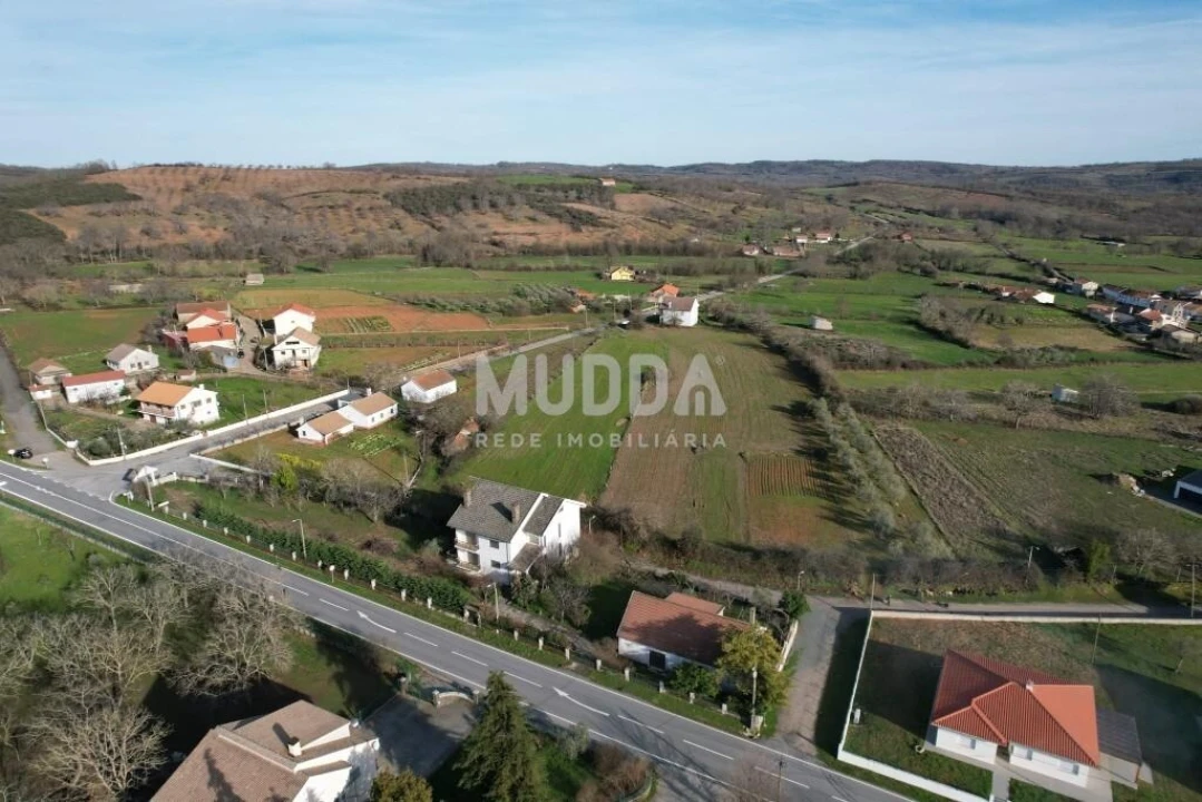 Moradia T6 para Venda em Salsas Foto 26