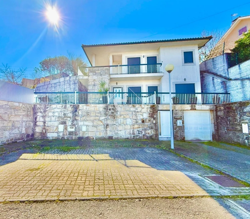 Moradia T4 para Venda em São Jorge e Ermelo Foto 1