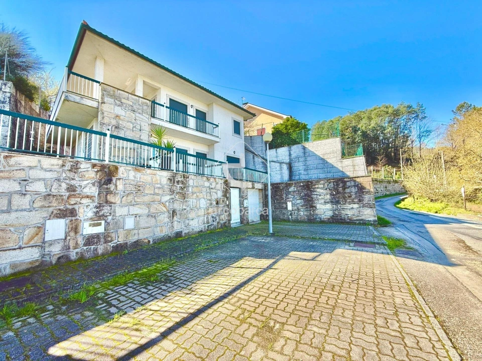 Moradia T4 para Venda em São Jorge e Ermelo Foto 3