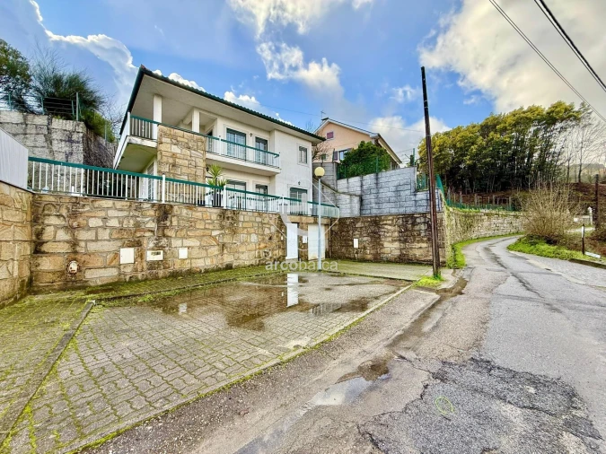 Moradia T4 para Venda em São Jorge e Ermelo Foto 4