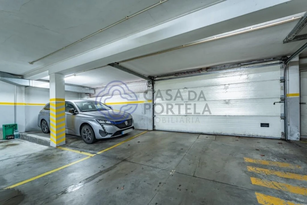 Apartamento T2 para Venda em Nogueira e Silva Escura Foto 20