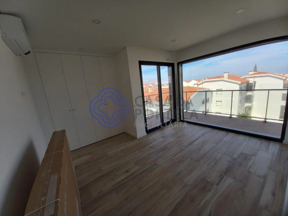 Apartamento T3 para Venda em Atouguia da Baleia Foto 7