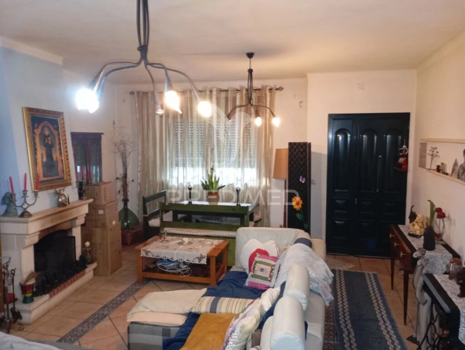 Moradia T3 para Venda em Alpiarça Foto 1