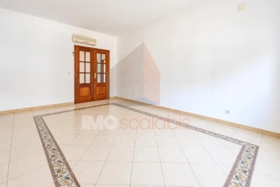 Apartamento T3 para Venda em Almeirim