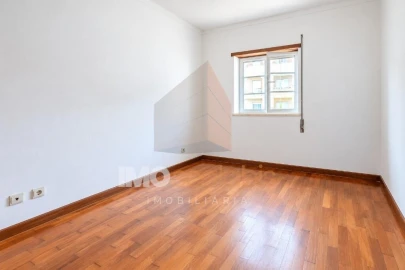Apartamento T3 para Venda em Almeirim