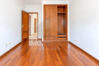 Apartamento T3 para Venda em Almeirim