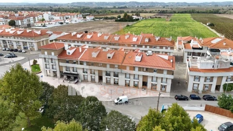 Apartamento T3 para Venda em Almeirim