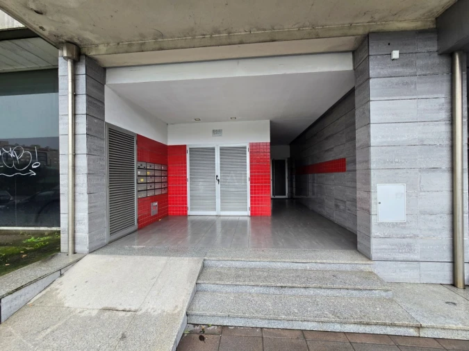 Apartamento T1 para Arrendamento em Vila Nova de Famalicão e Calendário Foto 18