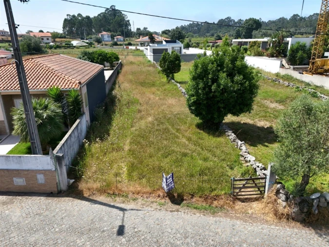 Terreno para Venda em Vila Chã Foto 3