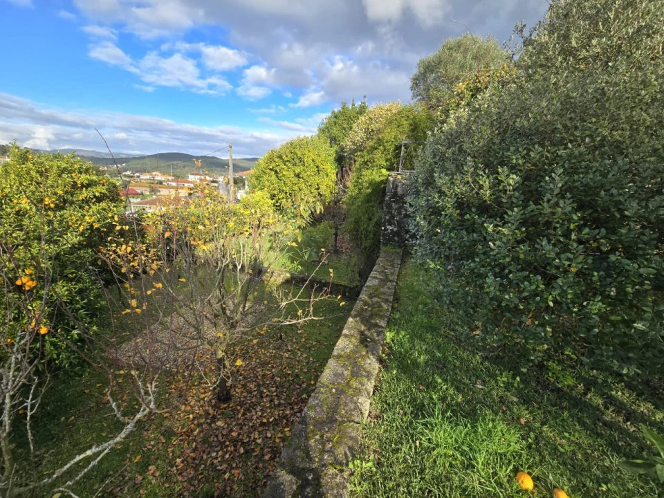 Quinta T2 para Venda em Aldreu Foto 25