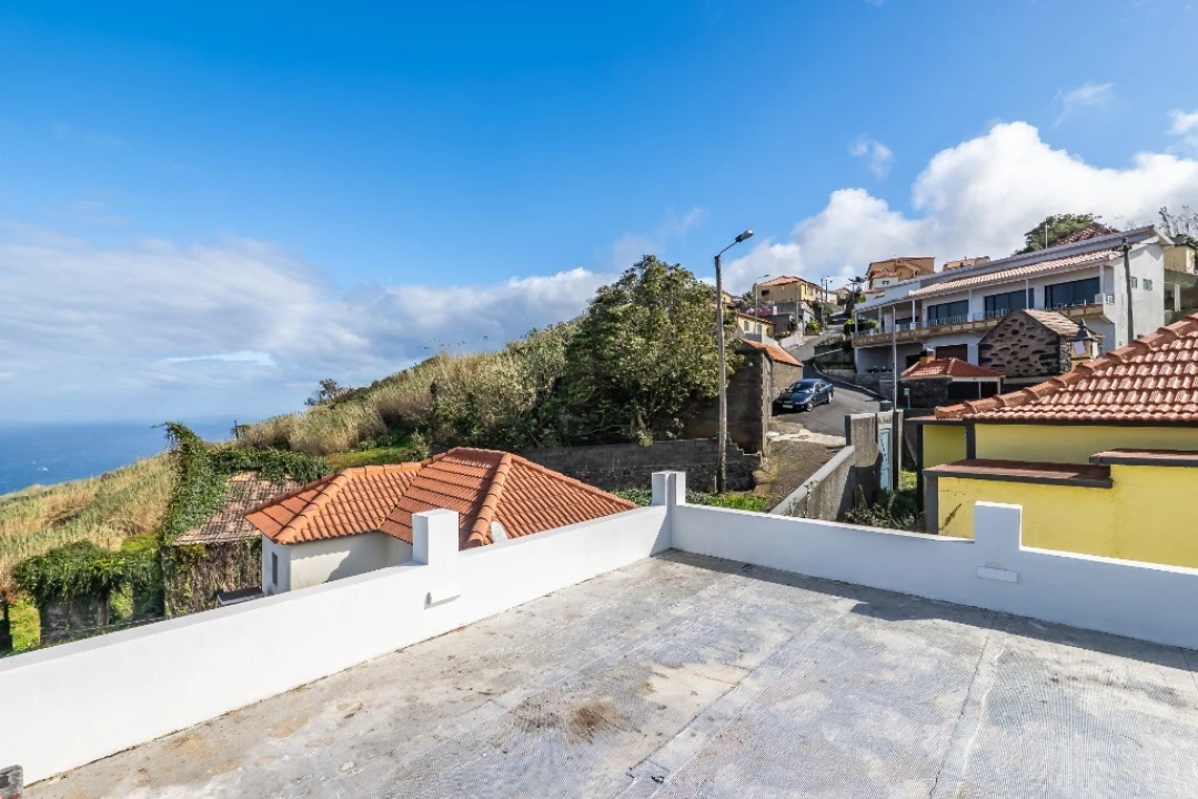 Moradia T2 para Venda em Porto Moniz Foto 27