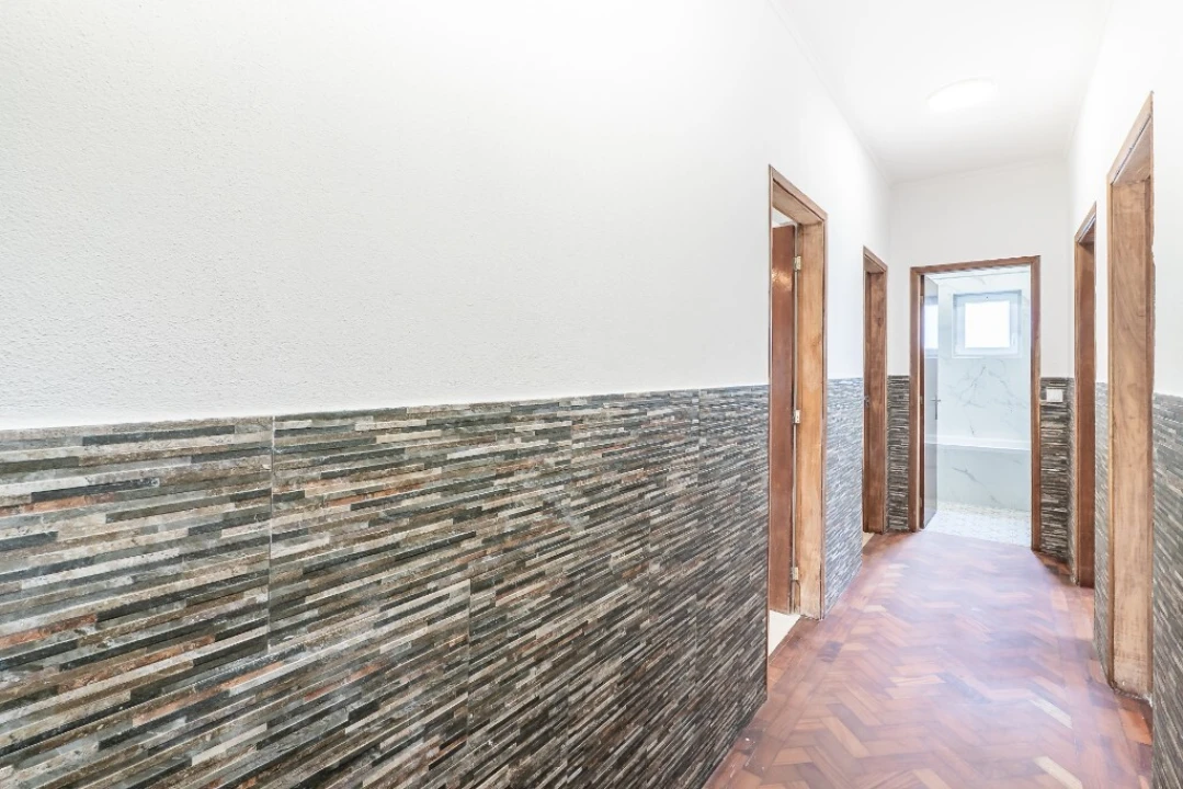 Moradia T2 para Venda em Porto Moniz Foto 12