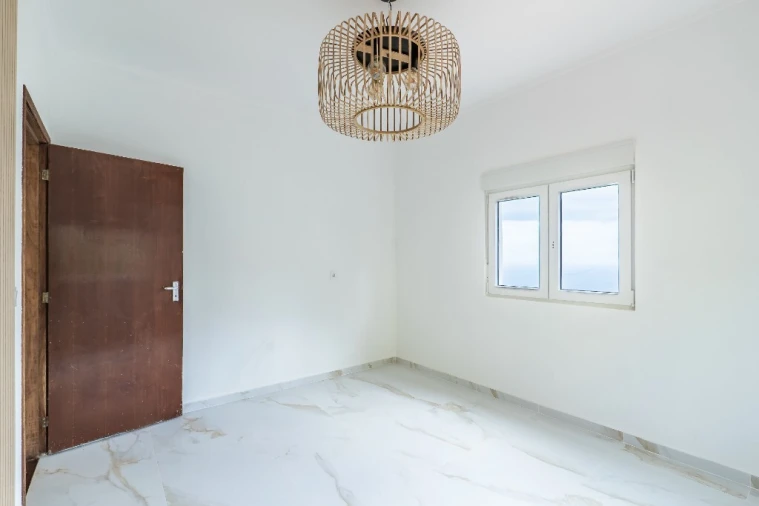 Moradia T2 para Venda em Porto Moniz Foto 4