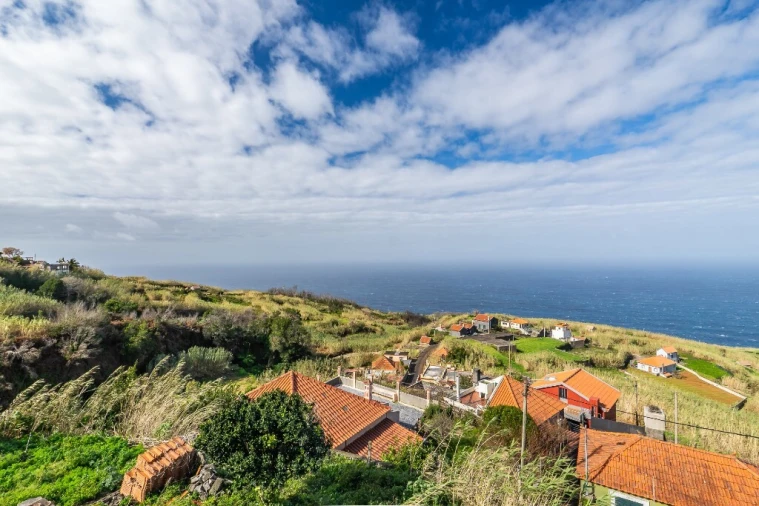 Moradia T2 para Venda em Porto Moniz Foto 32