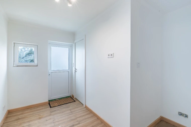 Moradia T2 para Venda em Porto Moniz Foto 21