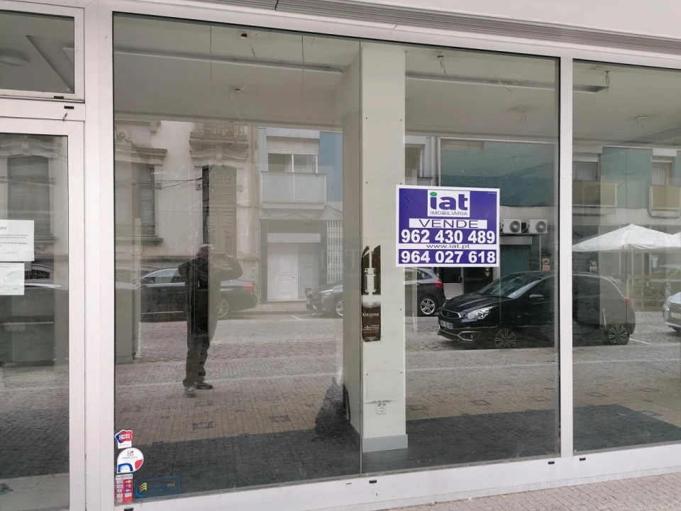 Loja para Arrendamento em Cedofeita, Santo Ildefonso, Sé, Miragaia, São Nicolau e Vitória Foto 6