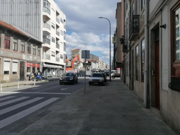 Prédio para Cedência de Quotas em Cedofeita, Santo Ildefonso, Sé, Miragaia, São Nicolau e Vitória