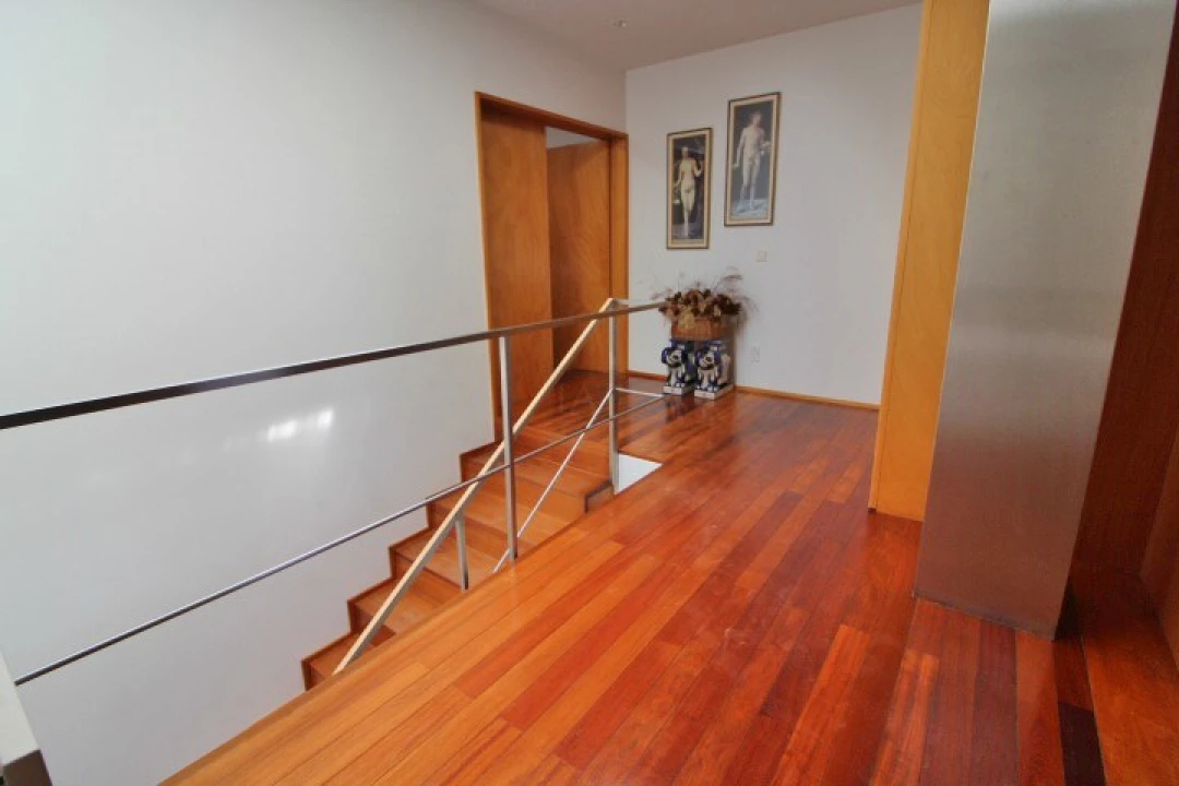 Moradia T4 para Venda em Gemeses Foto 16