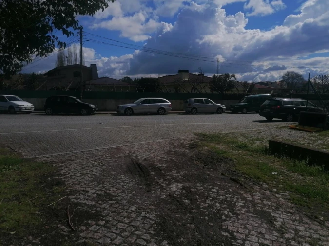 Armazém para Cedência de Quotas em Nogueira e Silva Escura Foto 8