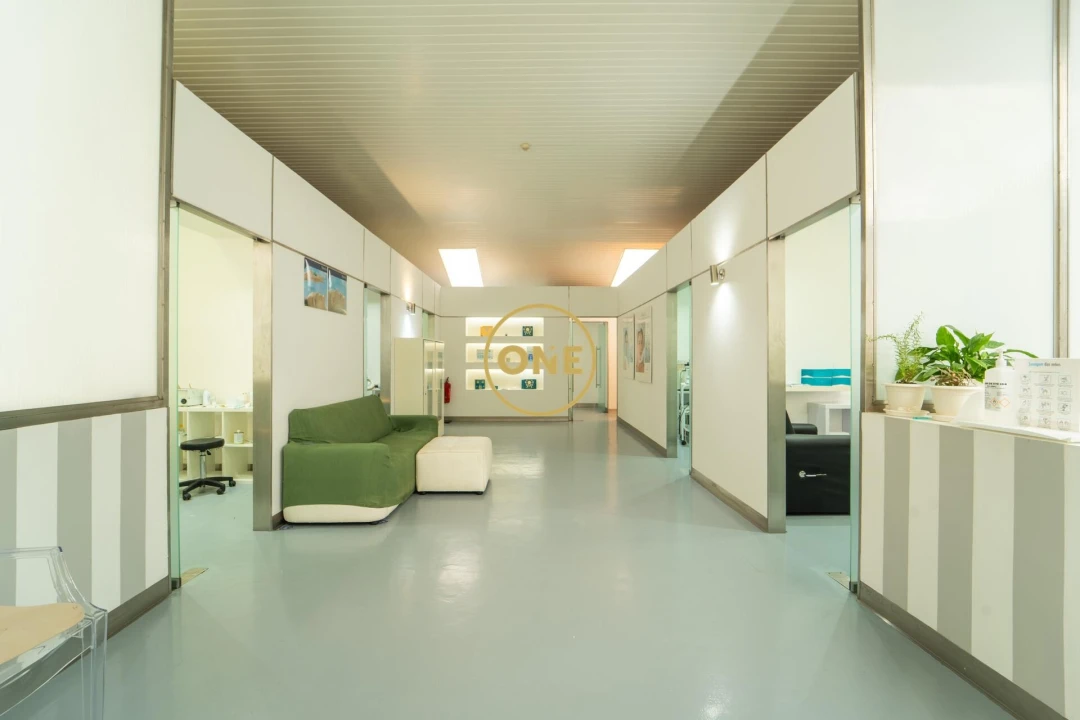 Negócio para Arrendamento em Ponta Delgada (São Pedro) Foto 17