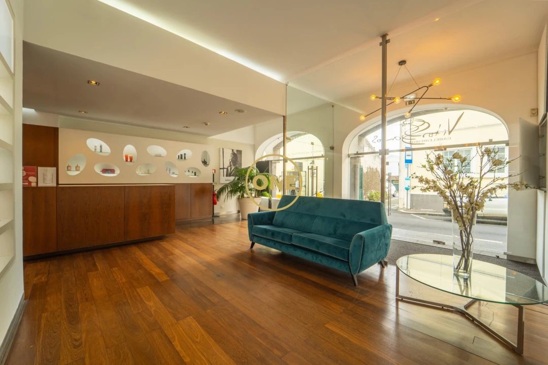 Negócio para Arrendamento em Ponta Delgada (São Pedro) Foto 4