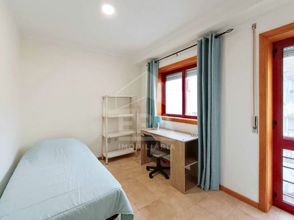Apartamento T5 para Venda em Requeixo, Nossa Senhora de Fátima e Nariz Foto 8