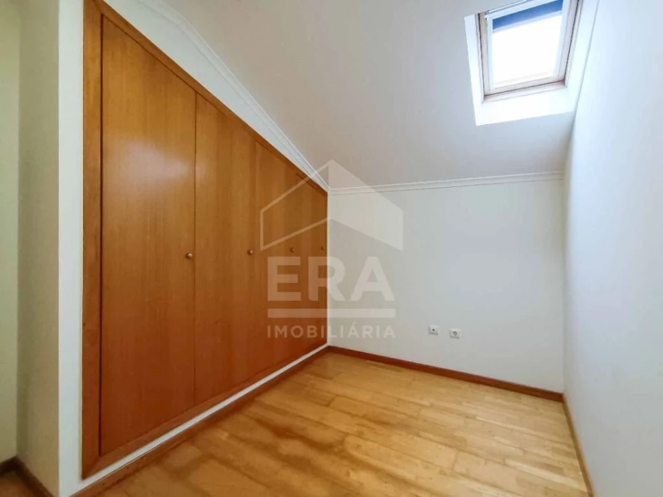 Apartamento T5 para Venda em Requeixo, Nossa Senhora de Fátima e Nariz Foto 16