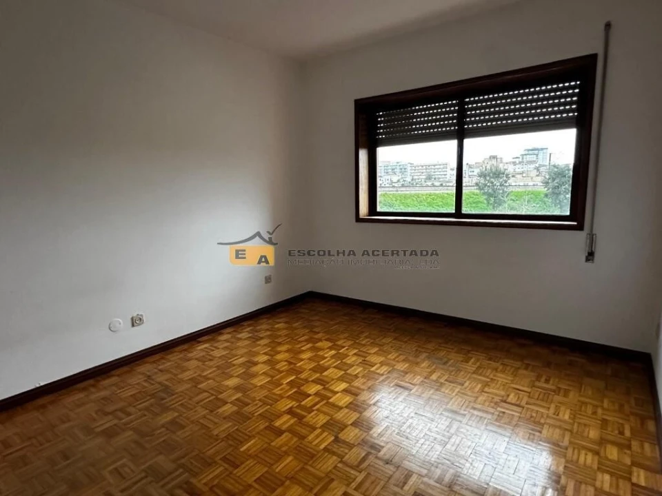 Apartamento T2 para Venda em Ermesinde Foto 6