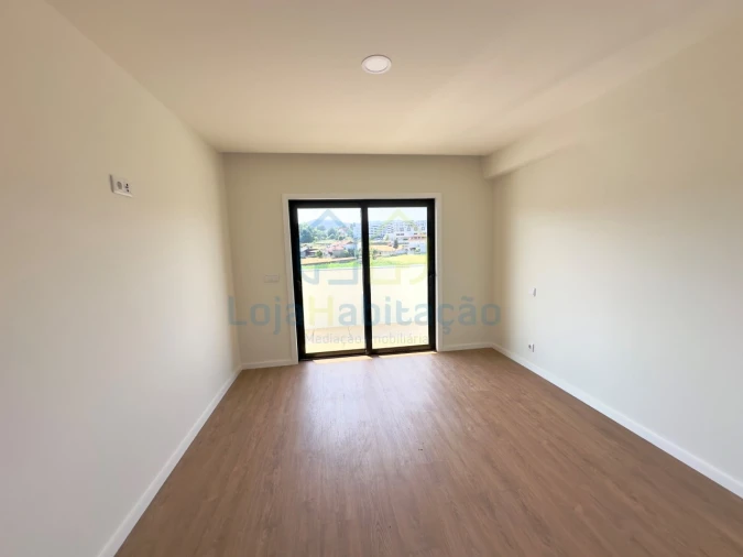 Apartamento T2 para Venda em Vila Nova de Famalicão e Calendário Foto 14