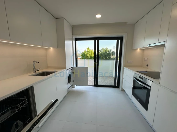 Apartamento T3 para Venda em Vila Nova de Famalicão e Calendário Foto 9