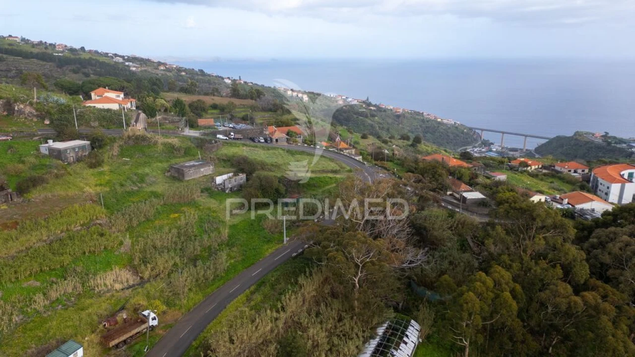 Terreno para Venda em Caniço Foto 14