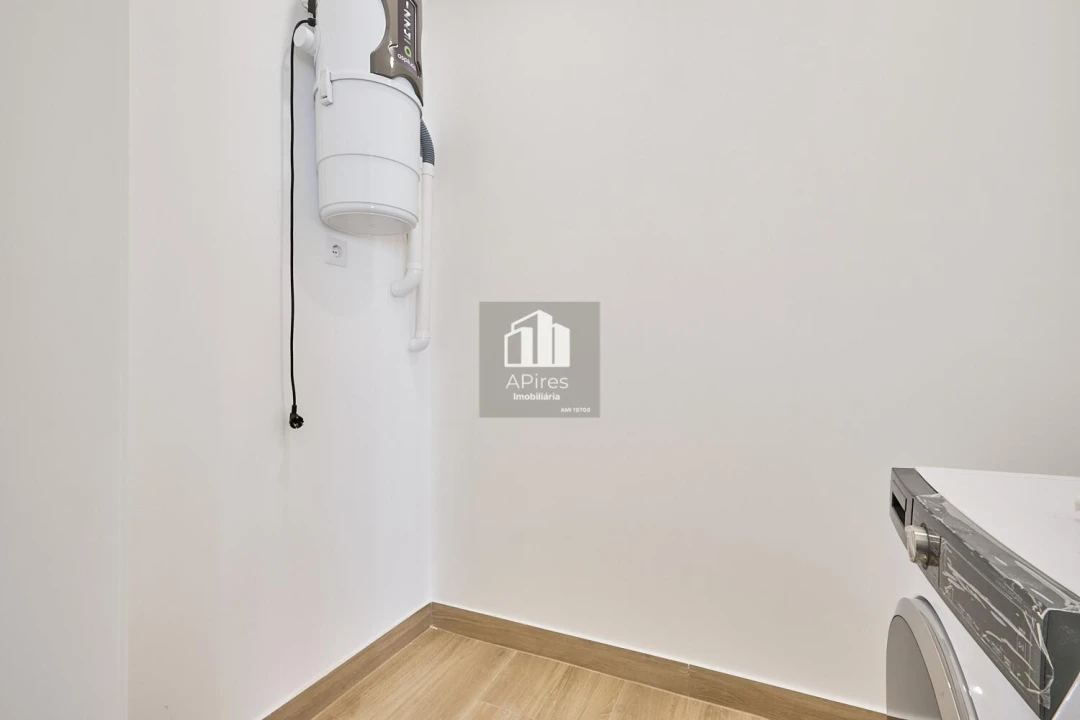 Moradia T4 para Venda em Caparica e Trafaria Foto 20