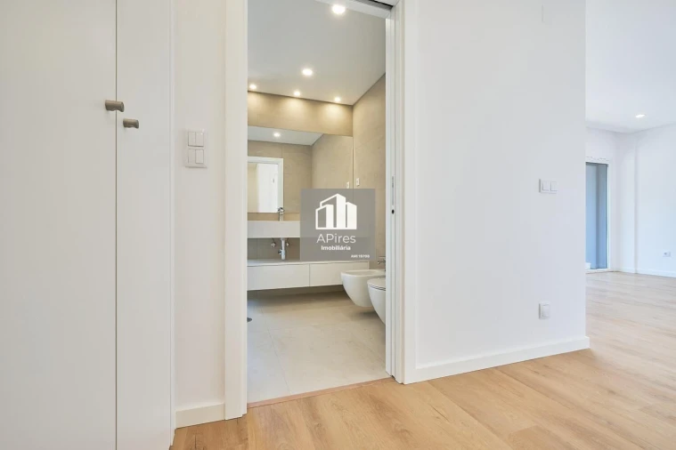 Moradia T4 para Venda em Caparica e Trafaria Foto 26