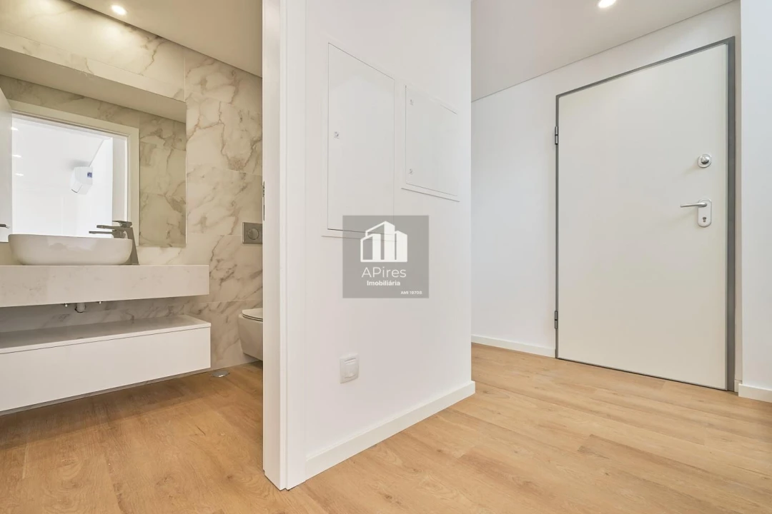 Moradia T4 para Venda em Caparica e Trafaria Foto 14