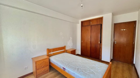 Apartamento T2 para Venda em Santo Antonio dos Olivais