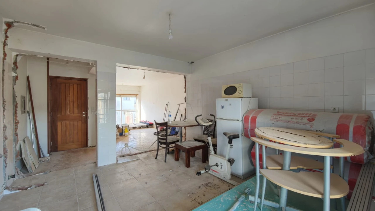 Apartamento T2 para Venda em Santo Antonio dos Olivais Foto 3
