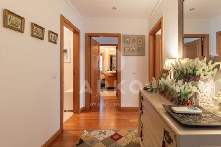 Apartamento T3 para Venda em Gandra Foto 12