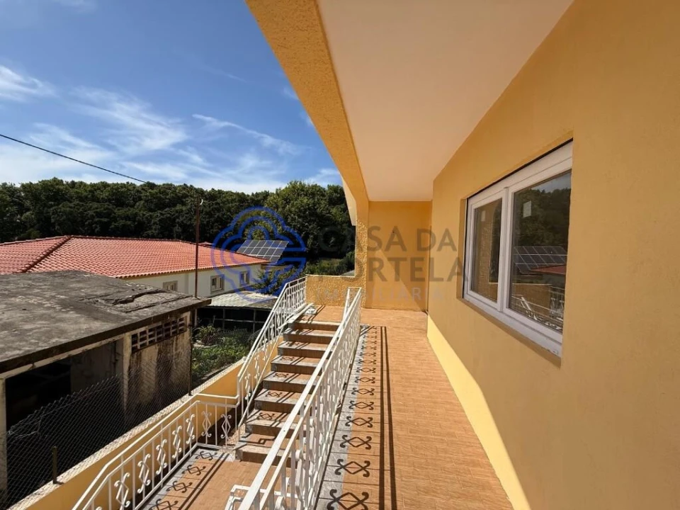 Moradia T3 para Venda em Santa Maria de Lamas Foto 8