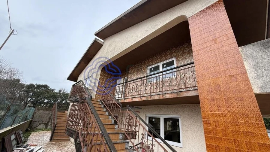 Moradia T3 para Venda em Santa Maria de Lamas Foto 25