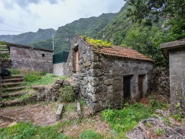 Armazém para Venda em Seixal