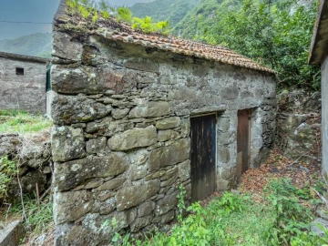Armazém para Venda em Seixal