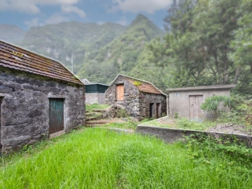 Armazém para Venda em Seixal