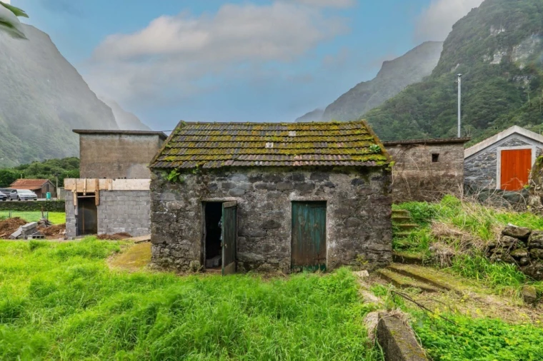 Armazém para Venda em Seixal Foto 1