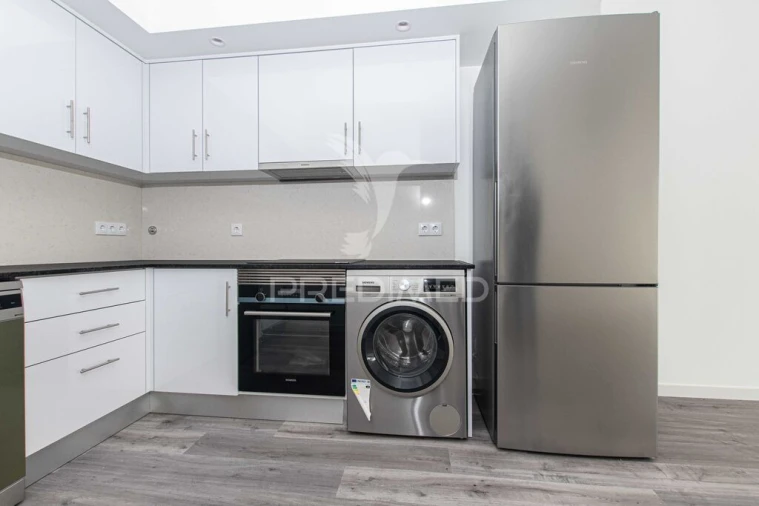 Apartamento T2 para Venda em Azambuja Foto 14